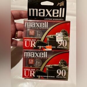 Maxell Blank Cassette‎ Tapes 2 Pack New Vintage 90 Minute Recording 80’s 90’s